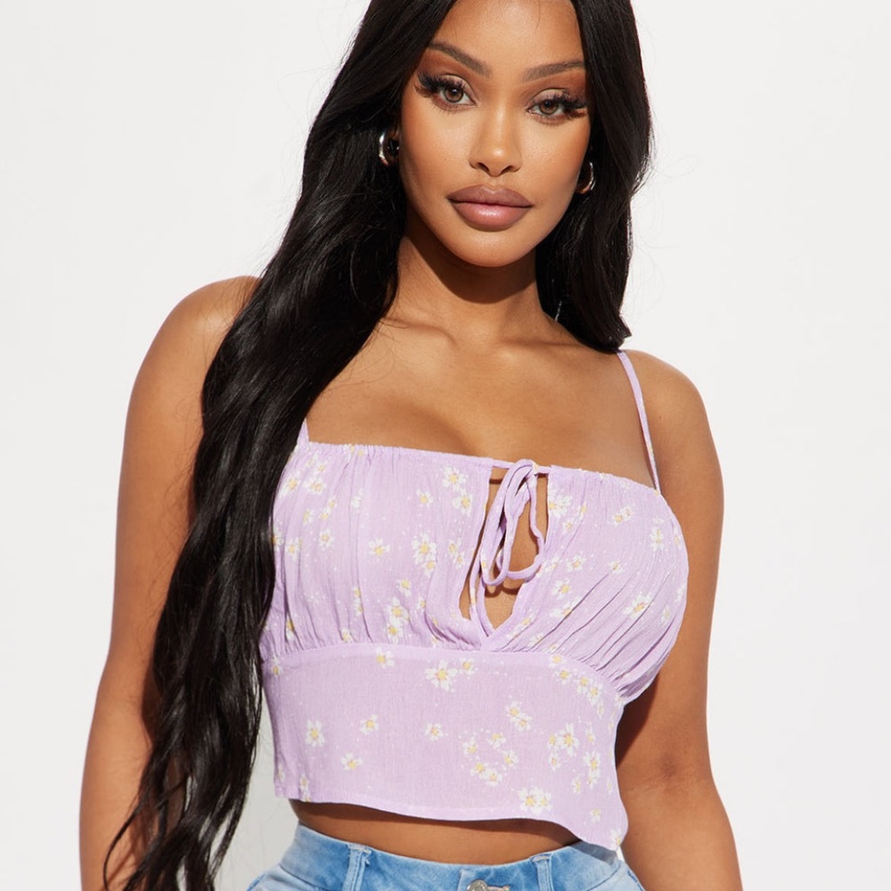 I’m selling a brand new fashion nova shirt